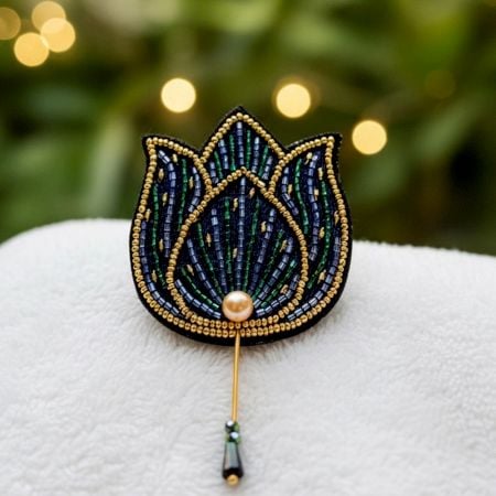 Handmade Jewelry Unisex Lotus Bloom Brooch
